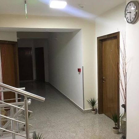 Hotel Restoran EPI Valandovo Buitenkant foto